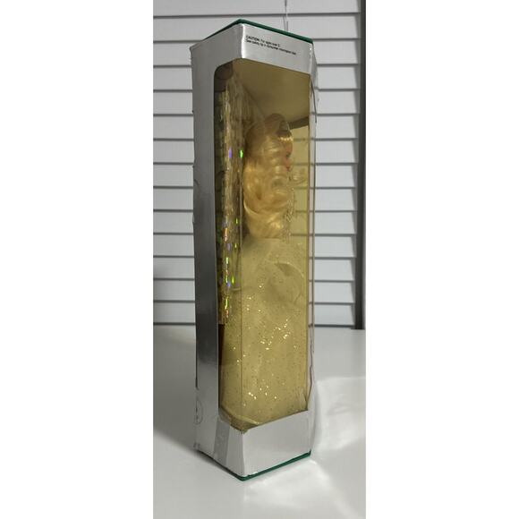 Happy Holidays Special Edition Barbie Doll Mattel 1992 - Picture 6 of 14